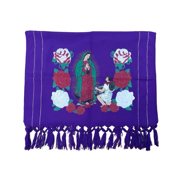 Our Lady of Guadalupe Shawl - Picture 8 of 16